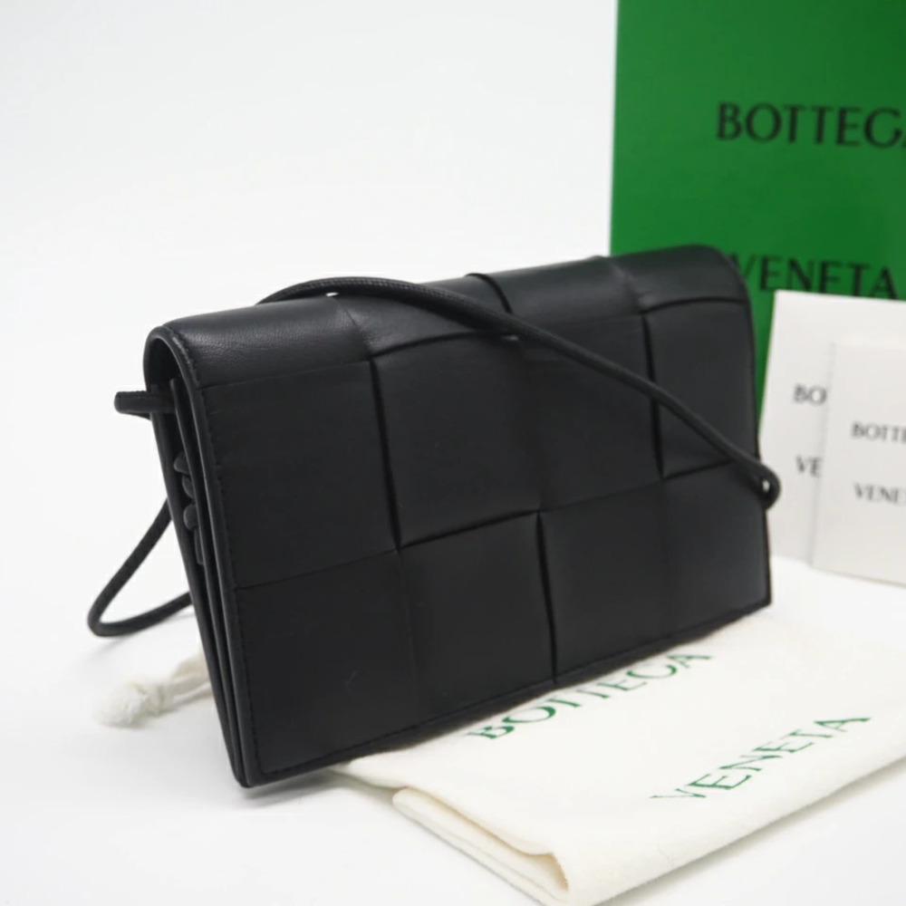 Bottega Veneta calf leather strap wallet shoulder bag black lambskin
